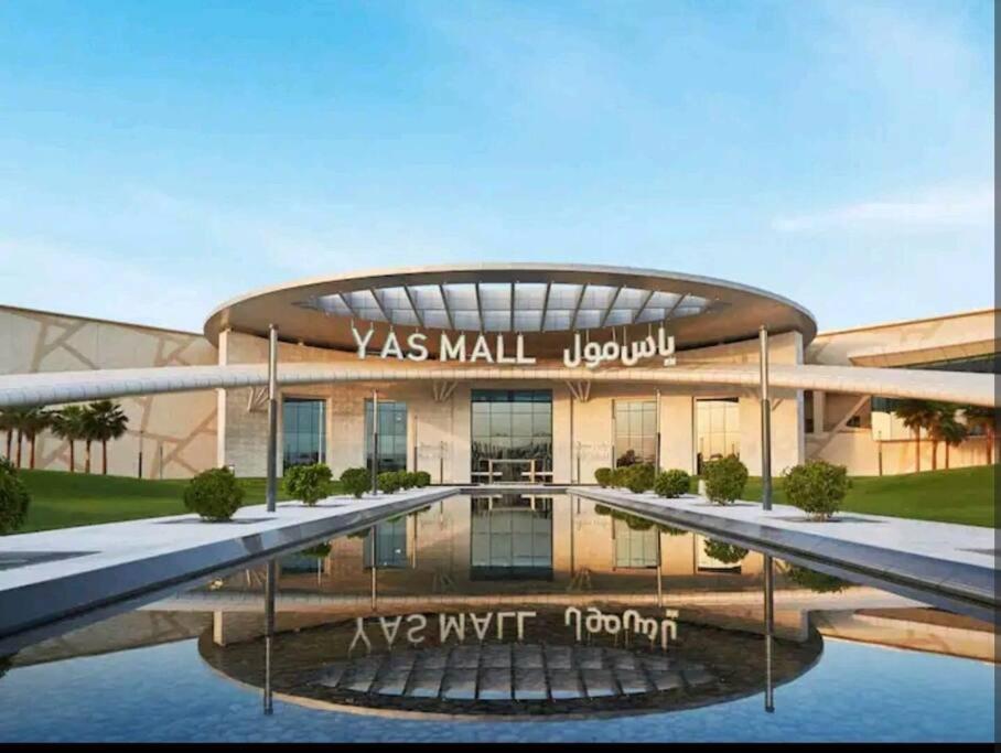 B1 Studio In Yas With Canal View Abu Dhabi Luaran gambar